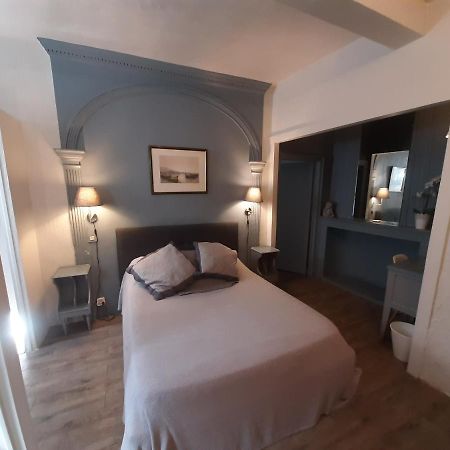 Hotel Saint Florent Orange  Ngoại thất bức ảnh