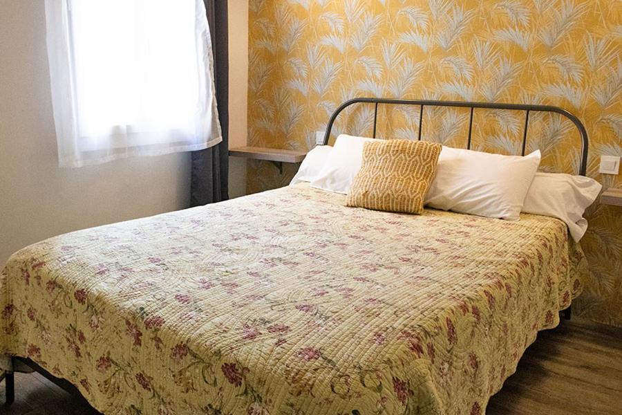 Hotel Saint Florent Orange  Ngoại thất bức ảnh