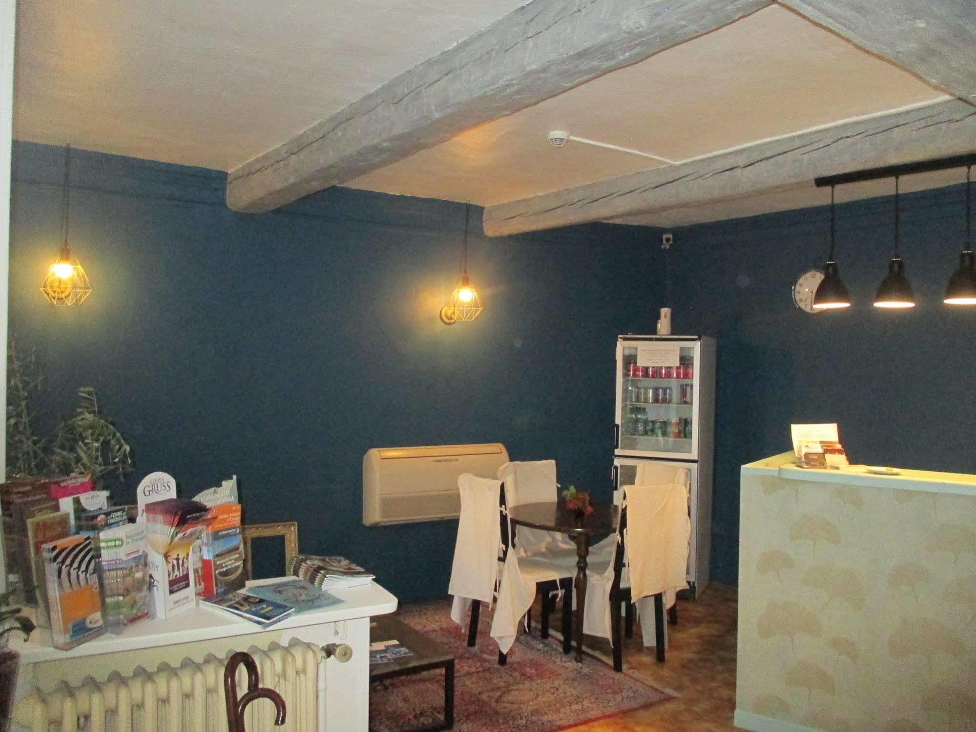 Hotel Saint Florent Orange  Ngoại thất bức ảnh